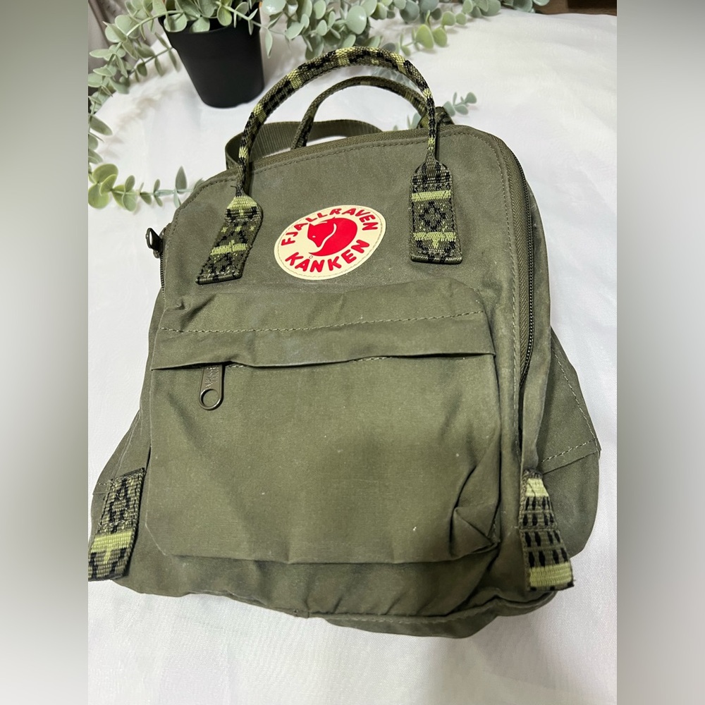 Fjallraven Mini Kanken Water Resistant Olive Green Backpack